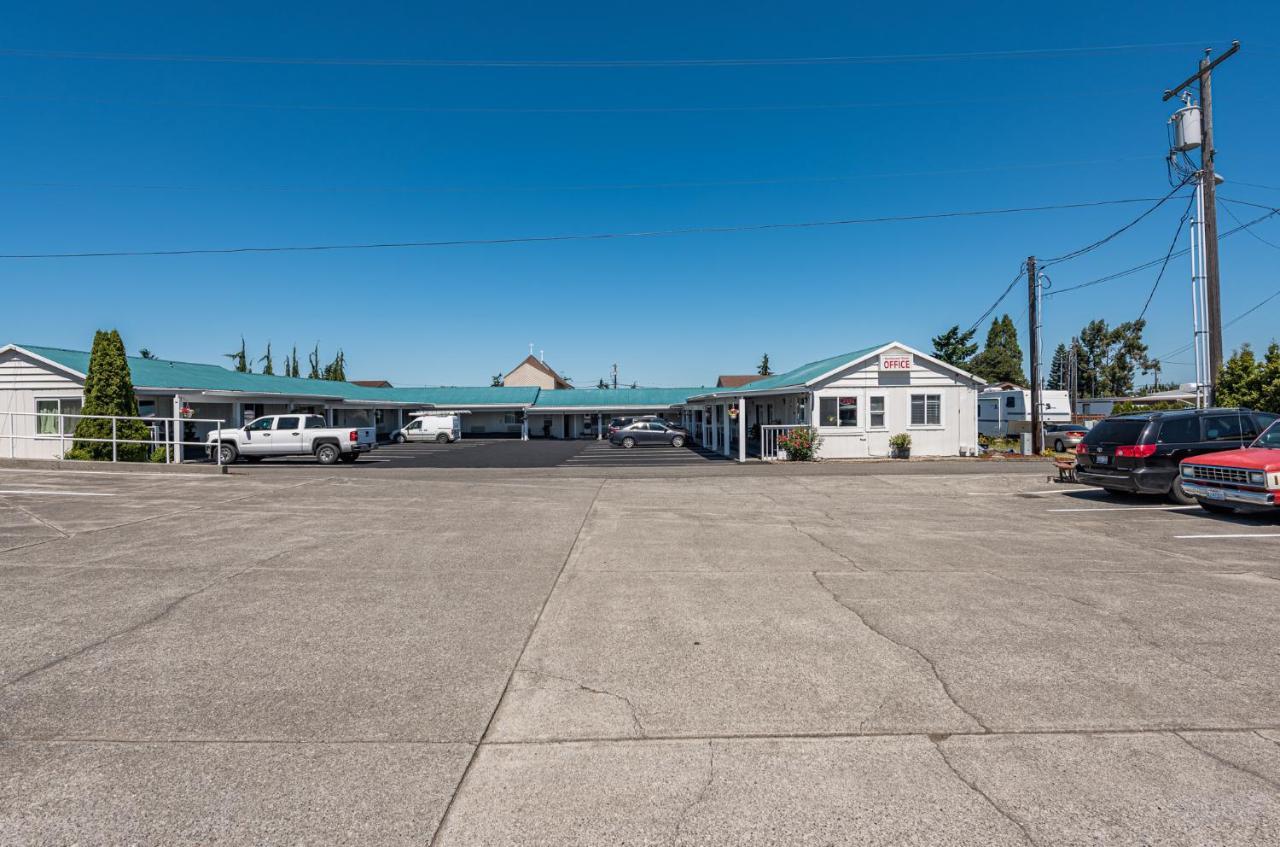 Sundowner Motel Sequim Exterior photo